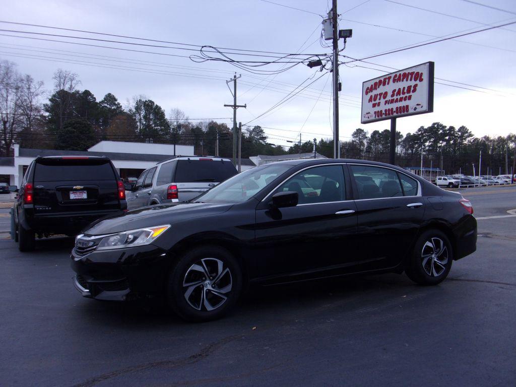 2017 Honda Accord LX's photo