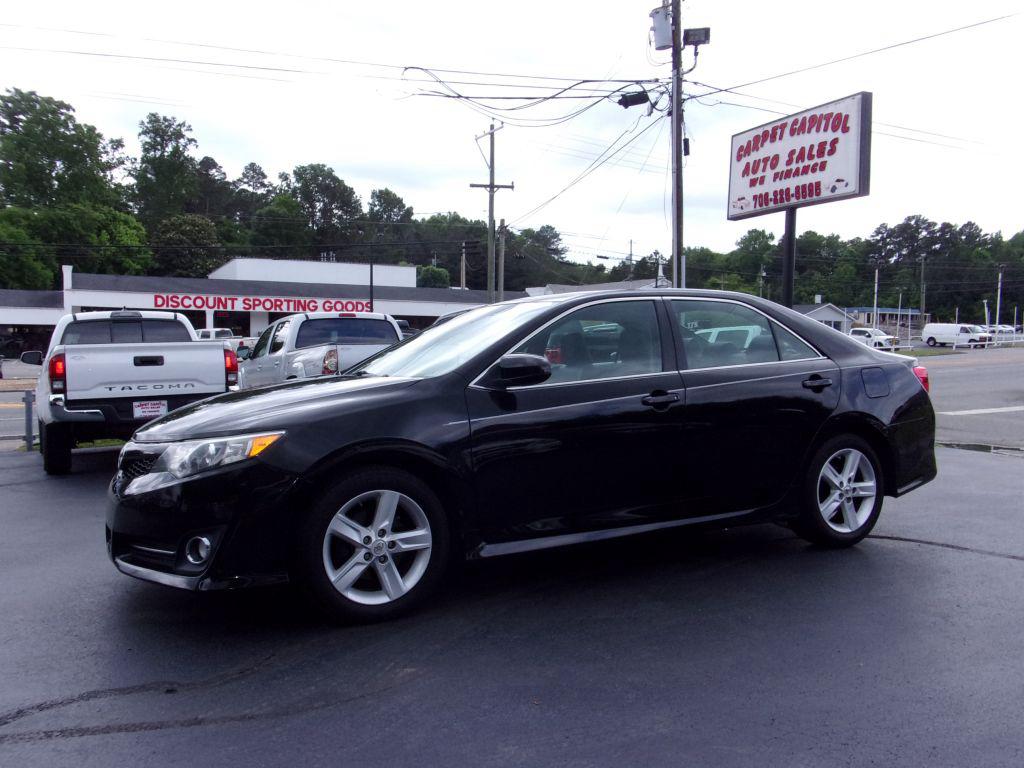 2014 Toyota Camry 2.5 Auto L's photo